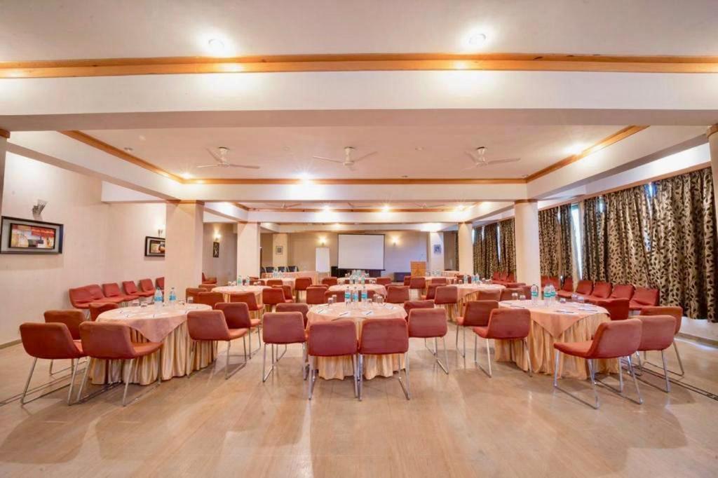 Nature View Resort !! A Four Star Lavish & Luxury Resort Chail Exterior foto